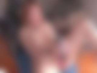 Live cam show with maeeve - Italian Young Adult on Livezox | colombia