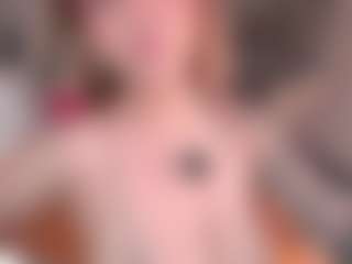 maeeve's Live Sex Cam Show