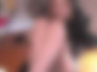 maeeve's Live Sex Cam Show