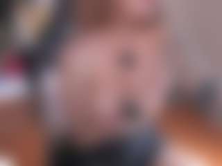 maeeve's Live Sex Cam Show