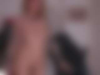 maeeve's Live Sex Cam Show