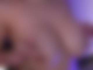 maeeve's Live Sex Cam Show