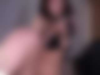 maeeve's Live Sex Cam Show