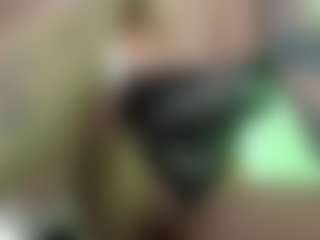maeeve's Live Sex Cam Show