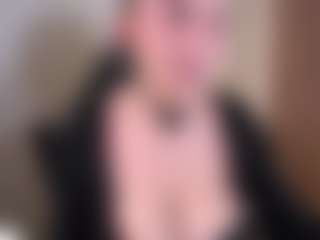 maeeve's Live Sex Cam Show