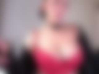 maeeve's Live Sex Cam Show