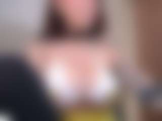 maeeve's Live Sex Cam Show