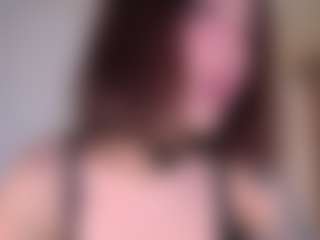 maeeve's Live Sex Cam Show