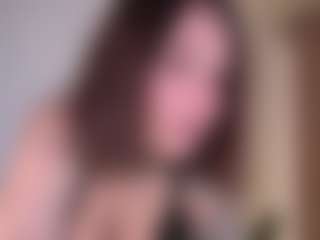 maeeve's Live Sex Cam Show