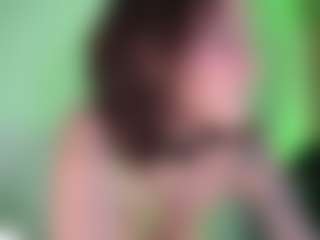 maeeve's Live Sex Cam Show
