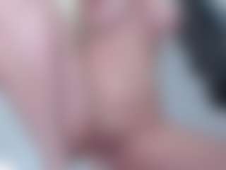 maeeve's Live Sex Cam Show