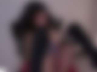 maeeve's Live Sex Cam Show