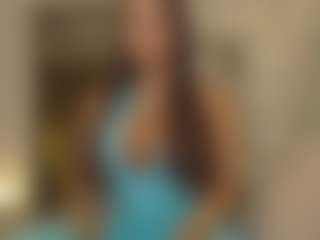 niiaa1 MILF webcam performer live streaming