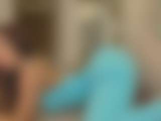 niiaa1's Live Sex Cam Show