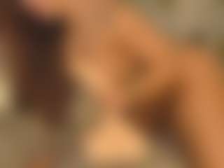 Live cam show with niiaa1 - Dildo on Camiplay Live
