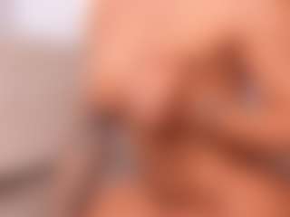 niiaa1's Live Sex Cam Show
