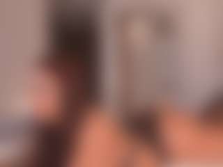Live cam show with niiaa1 - College MILF on Camsoda