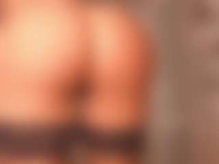 niiaa1's Live Sex Cam Show