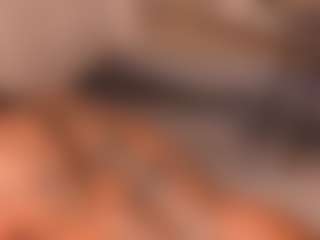 Live cam show with niiaa1 - Bedroom on Camsoda
