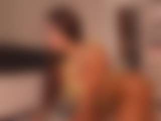 Live cam show with niiaa1 - College Mature on Milfs Live