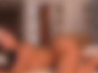 Live cam show with niiaa1 - Lovense MILF on Livezox