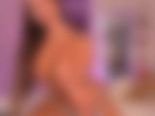 Live cam show with niiaa1 - Dildo on Latina Girls