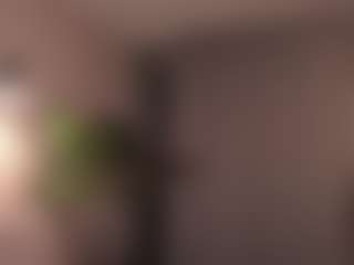 Live cam show with niiaa1 - HD Latina on Camsoda