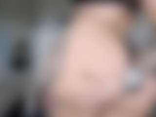Libbyloveheart MILF webcam performer live streaming