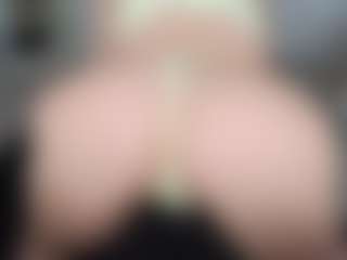 Libbyloveheart's Live Sex Cam Show