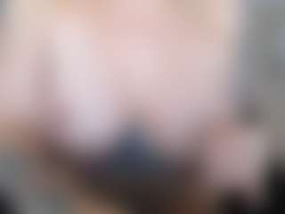 Libbyloveheart's Live Sex Cam Show
