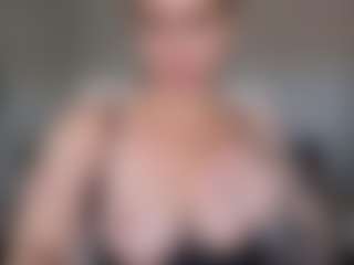 Libbyloveheart's Live Sex Cam Show