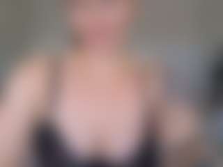 Libbyloveheart's Live Sex Cam Show