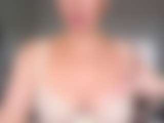 Libbyloveheart's Live Sex Cam Show