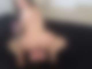 Live cam show with Libbyloveheart - Spy Blonde Hair on luckytryst.com