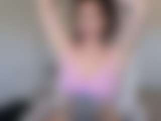 Live cam show with Libbyloveheart - Bedroom on Uber Horny