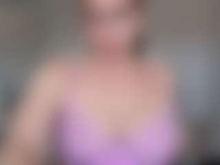 Libbyloveheart's Live Sex Cam Show