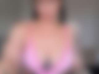 Live cam show with Libbyloveheart - Big Tits Toys on Hubzter Live