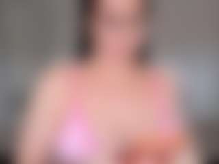 Live cam show with Libbyloveheart - Tattoos on fapnchat