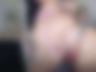Live cam show with Libbyloveheart - Tattoos Curvy on Camsoda Late Night