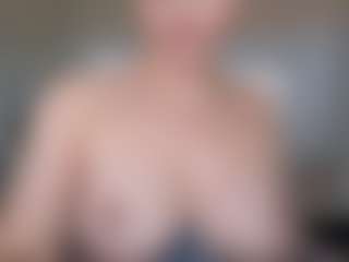 Libbyloveheart's Live Sex Cam Show