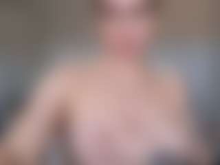 Libbyloveheart's Live Sex Cam Show