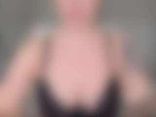 Libbyloveheart's Live Sex Cam Show