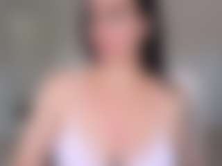 Live cam show with Libbyloveheart - Flashing on slutload