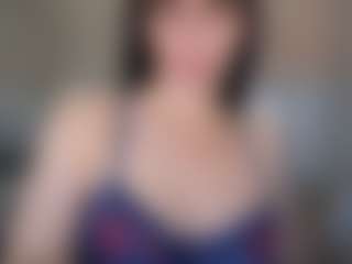 Live cam show with Libbyloveheart - BBW on crypto-cams