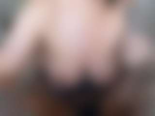 Live cam show with Libbyloveheart - Cum Lovense on Uber Horny
