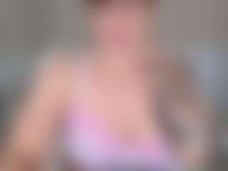 Live cam show with Libbyloveheart - Anal MILF on iamadamtest123.com