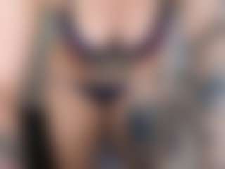 Live cam show with Libbyloveheart - Sexwebcam Curvy on Camsoda