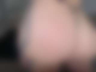 Libbyloveheart's Live Sex Cam Show