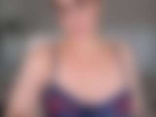 Libbyloveheart's Live Sex Cam Show
