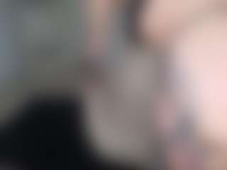 Live cam show with Libbyloveheart - Fingers on Camsoda